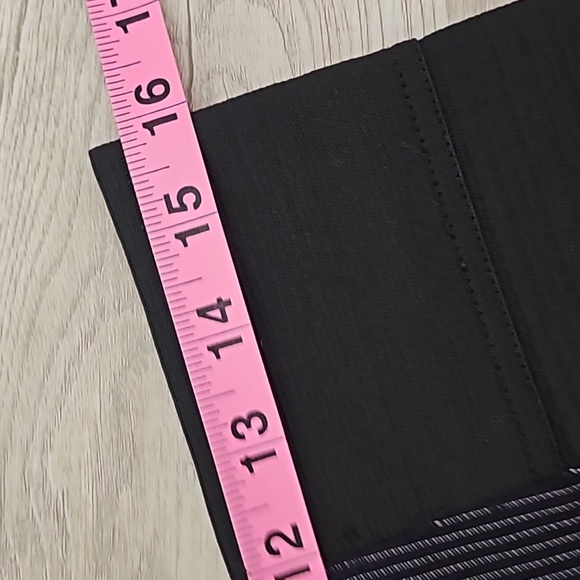 ✨️Pretty Slip On Striped Pencil Skirt with Wide Elastic on Sides of the Waist - Picture 5 of 16